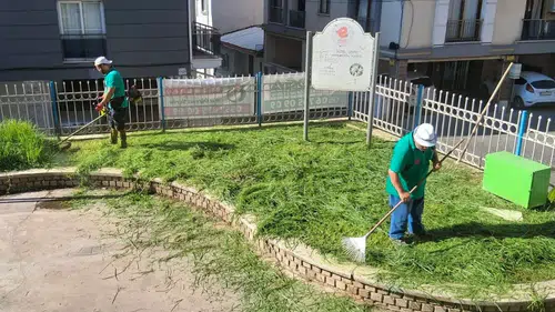 Efeler’de Yeşil Dokunuş: Dört Mahallede Parklar Yeniden Hayat Buluyor