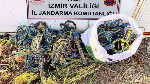 Şakran'da kablo hırsızlarına jandarma tokadı: 700 bin liralık vurgun sahiplerine döndü