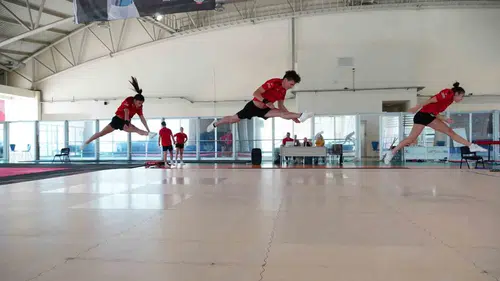Aerobik Cimnastikte Manisa Çıkarması: Dünya Şampiyonası’nda Hedef İstiklal Marşı