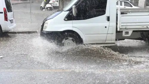 Aydın’da hava durumu değişiyor: Gök gürültülü sağanak kapıda