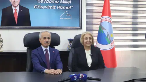 Menderes’in yol sorunu tarihe karışıyor: Bakan Uraloğlu’ndan kritik hamle