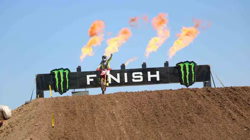 Afyonkarahisar'da motor sporları şöleni: Şampiyonluk kupası Jeffrey Herlings'in ellerinde yükseldi