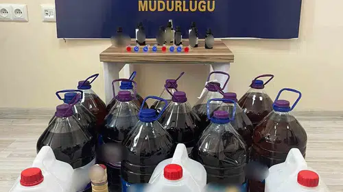 Sandıklı’daki adrese baskın: Evini imalathaneye çevirmiş