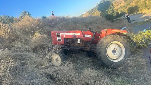 Kula’da tarım mesaisi hüsranla bitti: Traktör kazası can aldı