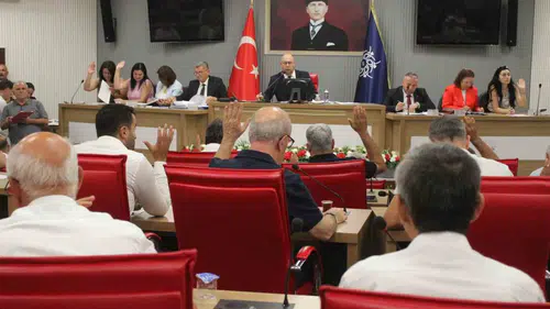Aydın’da ulaşım maliyetlerine yeni düzenleme: Taksi ve okul servislerinde güncel fiyatlar belli oldu