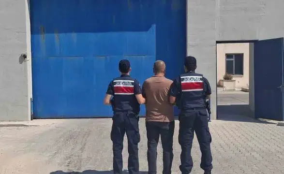 Afyonkarahisar'da Jandarmadan Suçlulara Geçit Yok: 24 Gözaltı, 12 Tutuklama