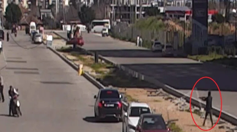 Antalya’da otomobile ’60 milyon TL’ kurşunu