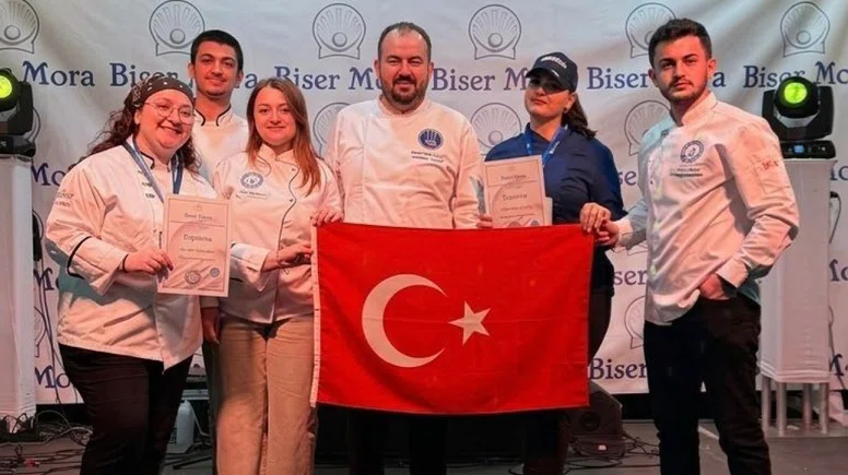 Balık ve dana yemeği kategorilerinde altın madalya kazandılar