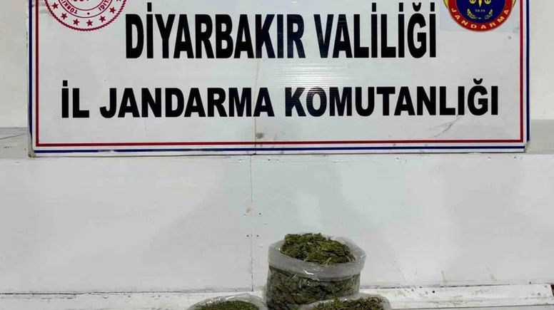 Diyarbakır’da 14 kilo esrar ele geçirildi