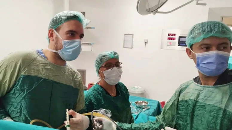 İlçe hastanesinde safra kesesi ameliyatı kapalı yöntem ile yapıldı