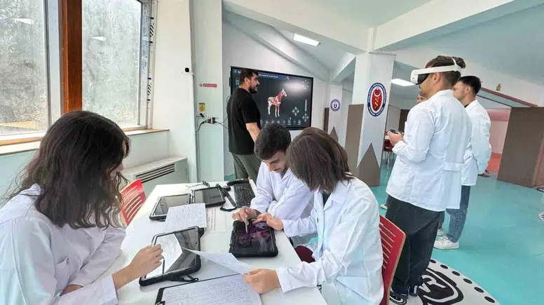 Veterinerlik eğitiminde dijital dönüşüm: ADÜ'de sanal anatomi dönemi başladı