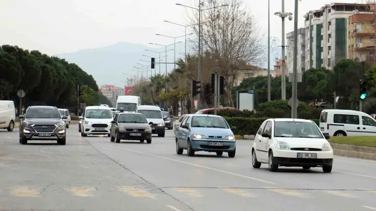 Aydın trafiğinde motosiklet ağırlığı: Kentteki toplam taşıt sayısı 700 bine yaklaştı