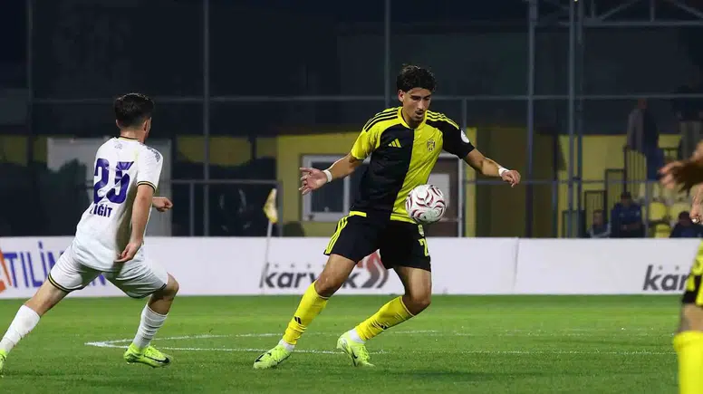 Aliağa FK derbide hata yapmadı: Menemen FK evine puansız döndü