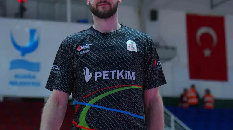 Aliağa Petkimspor’da kadro operasyonu: Litvanyalı isimle bağlar koparıldı