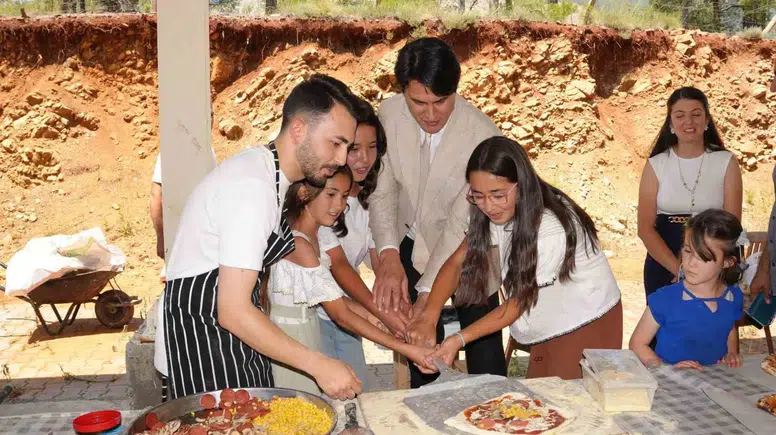 Minik kalplere dokunan proje: Köyceğizli öğrenciler yaparak öğreniyor