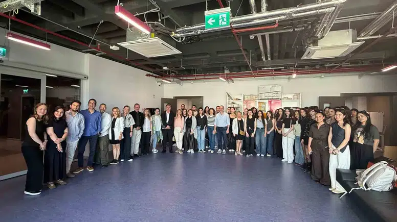 Karantina Adası’nın hüzünlü bekleyişi tasarım öğrencileriyle sanata dönüştü