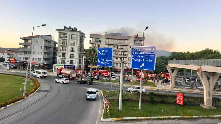 Milas’ta Çatı Katında Alevlere Müdahale: Sıçrama Önlendi