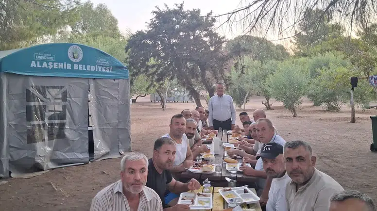 Didim Sahilinde Belediye Emeğine Vefa: Alaşehir’den Ücretsiz Tatil Seferberliği