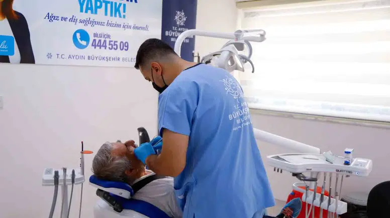 Söke'de diş sağlığına belediye dokunuşu: Yeni merkez kapılarını açtı