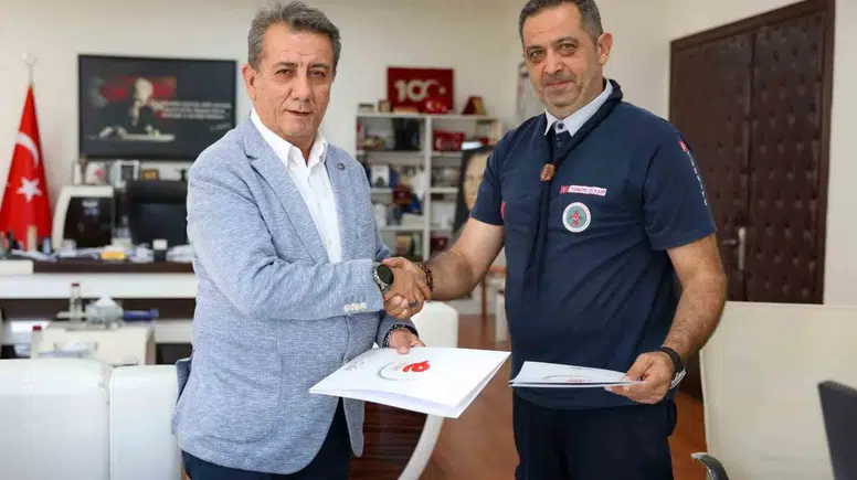 Efeler’de İzcilik İçin Güç Birliği: Doğadan Afet Bilincine Kapsamlı Adım