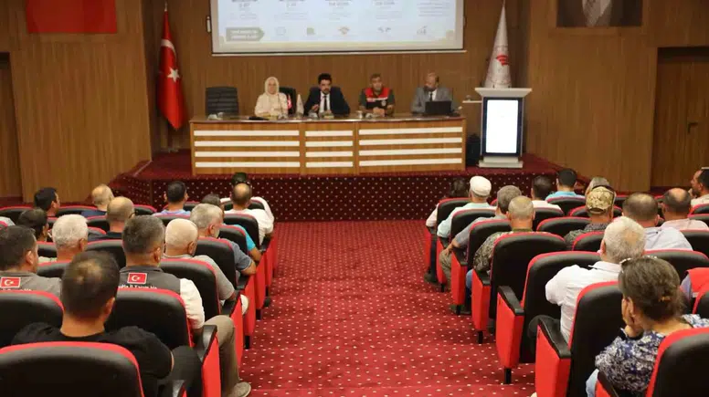 Muğla’da hayvancılıkta devrim: Hastalıktan ari işletmeler için yol haritası çizildi