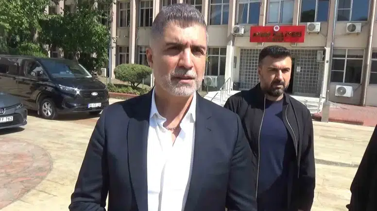 Özcan Deniz'den aile içi kavgaya adliye müdahalesi: Kardeşimi korumak suç değil