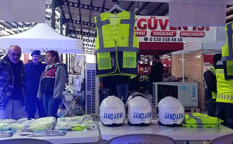 Çivril yollarında güvenlik seferberliği: Jandarmadan sürücülere kritik destek