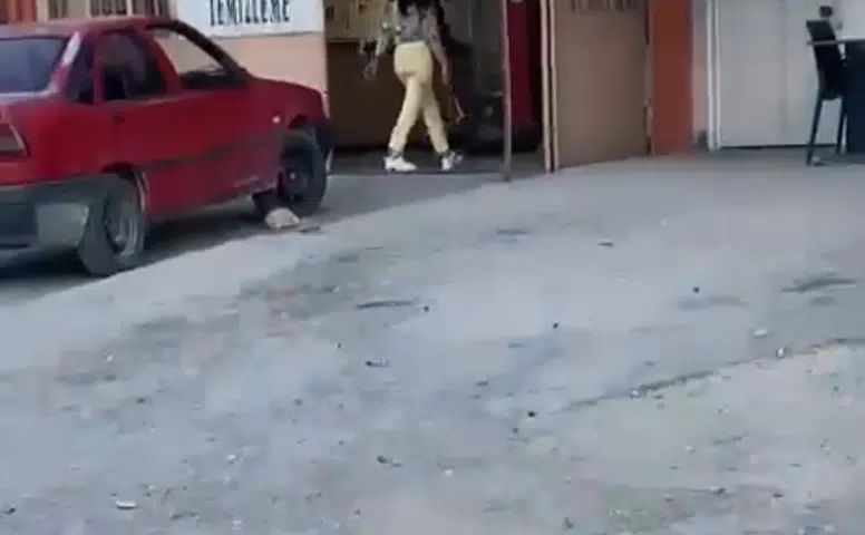 Sanayi sitesinde çekiçli dehşet: Sevgilisinin dükkanını yerle bir etti