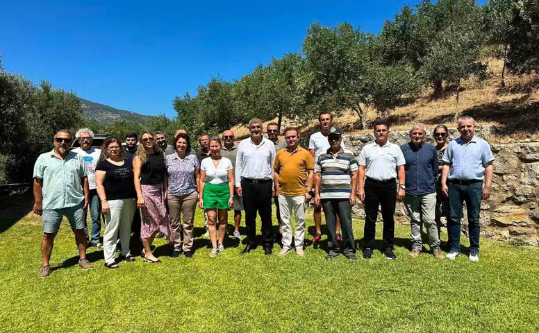 Datça tarımında yeni dönem: Zeytin ve badem üreticileri resmen örgütlendi