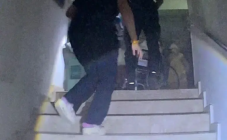 Fethiye’de alevler huzurevini tehdit etti, polisin kahramanlığı nefes kesti