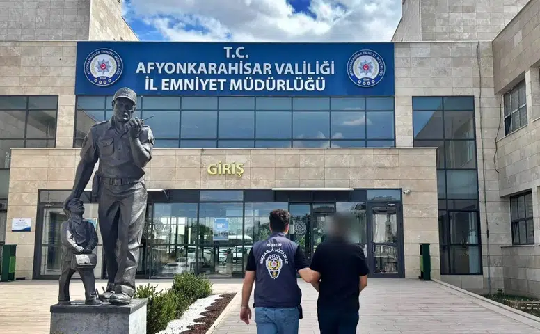 Afyonkarahisar’da Çocuklara Yönelik Müstehcen İçerik Suçundan Aranan Şahıs Cezaevinde