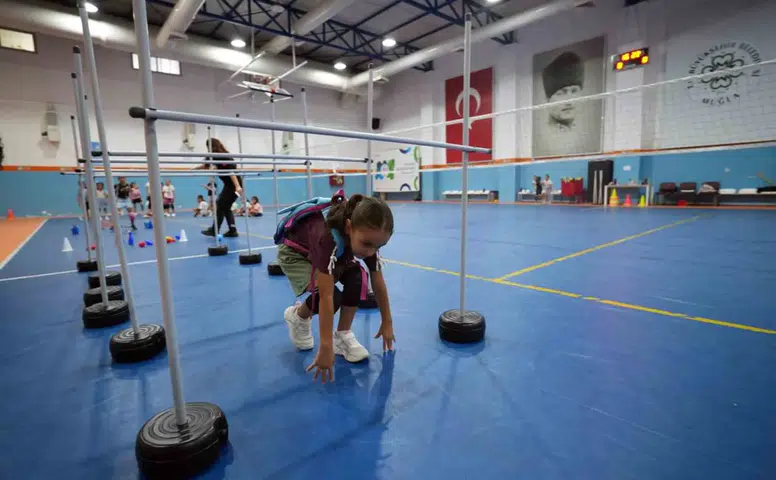 Muğla’da Yaz Kurslarına Afet Bilinci Damgası: Minikler Oynayarak Öğreniyor