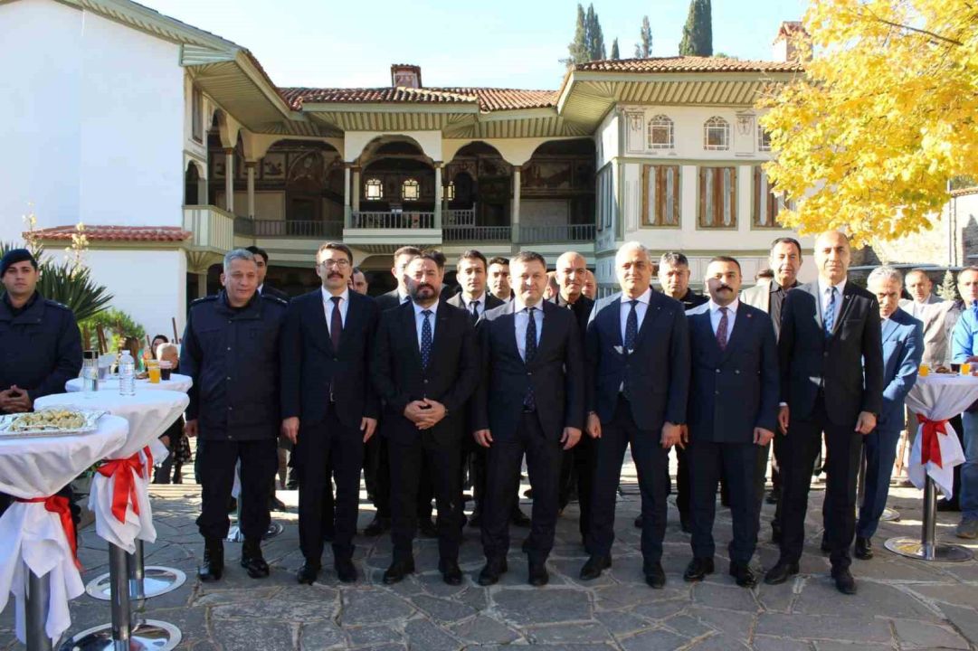 Hükümlülerin el emeği göz nuru ürünleri görücüye çıktı 1