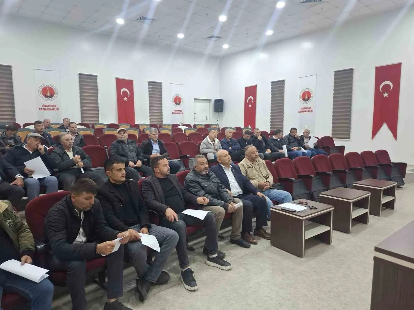 Afyonkarahisar'da haşhaş üreticisi için yeni dönem: Fiyatlar yükseldi, ekim alanları genişliyor