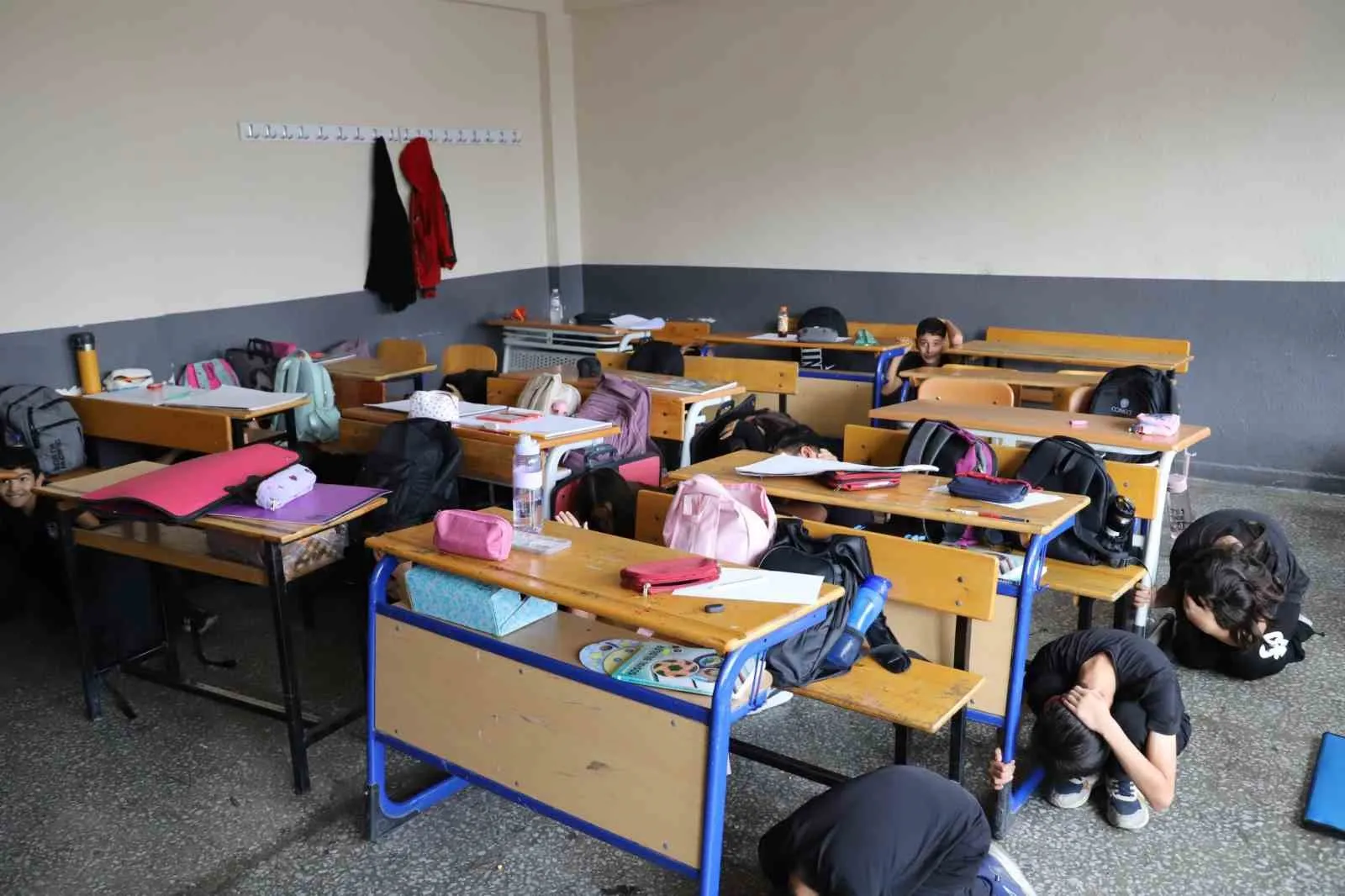 Nazilli'nin yarınları afetlere karşı bilinçleniyor: NAFAD sahada