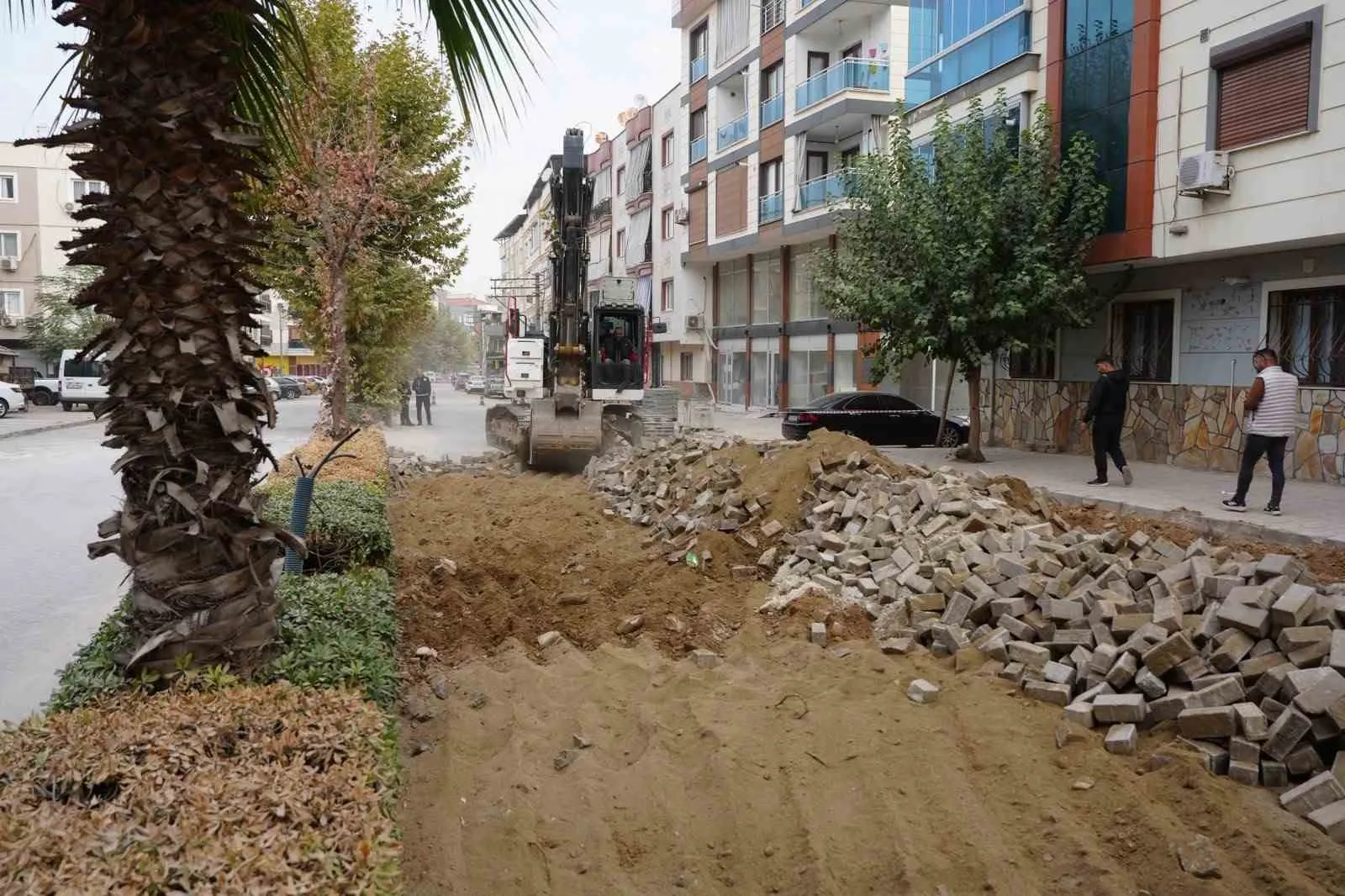 Turgutlu’da beklenen değişim başladı: Kervan Yolu yeni kimliğine kavuşuyor