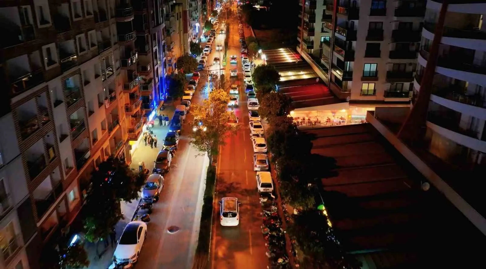 Efeler'de gece mesaisi: Denetimlere takılan işletmelere ağır yaptırım