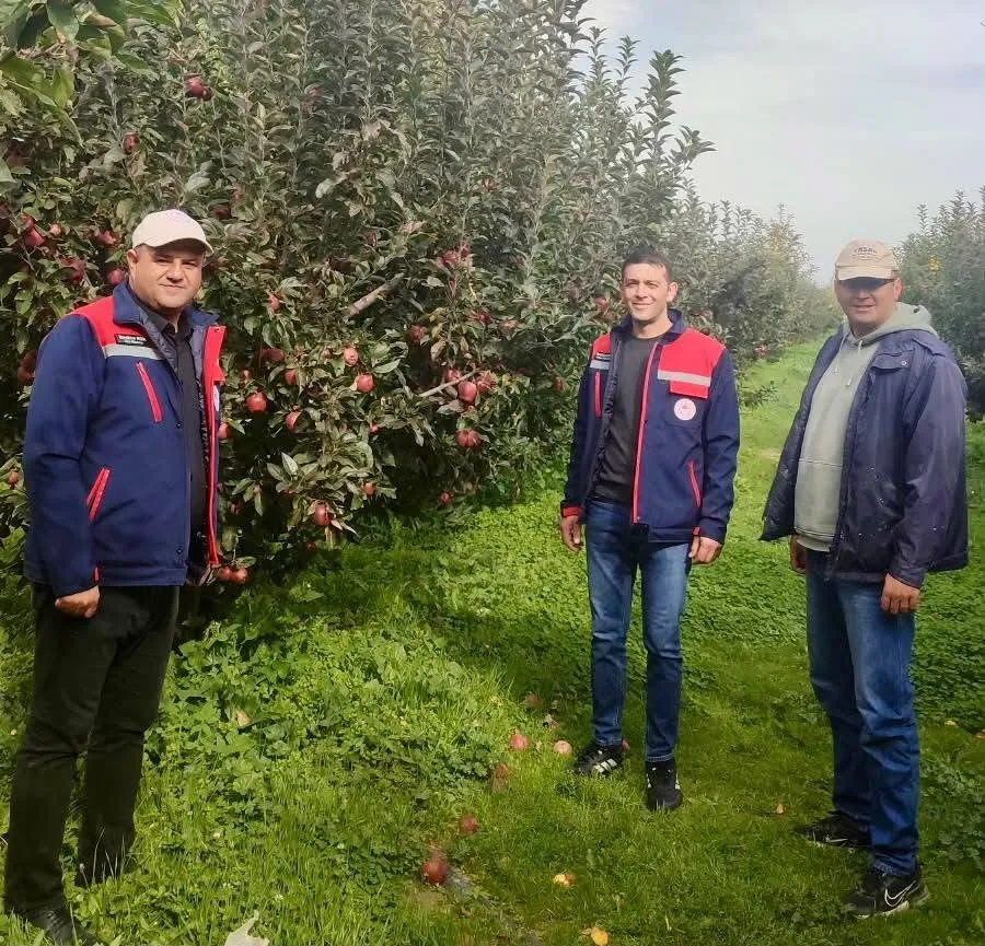 Çay ilçesinde tarımın geleceği için sahaya indiler: Çiftçinin derdini yerinde dinlediler