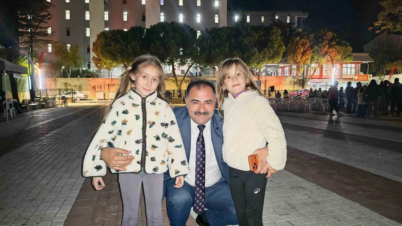 Demirci’de bilim şöleni: Yıldızlara dokunan çocuklar geleceğe ışık tuttu