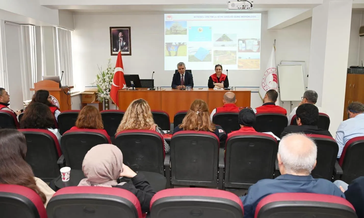 Denizli tarımında 2026 seferberliği: Üreticinin emeği bilimsel yöntemlerle korunacak
