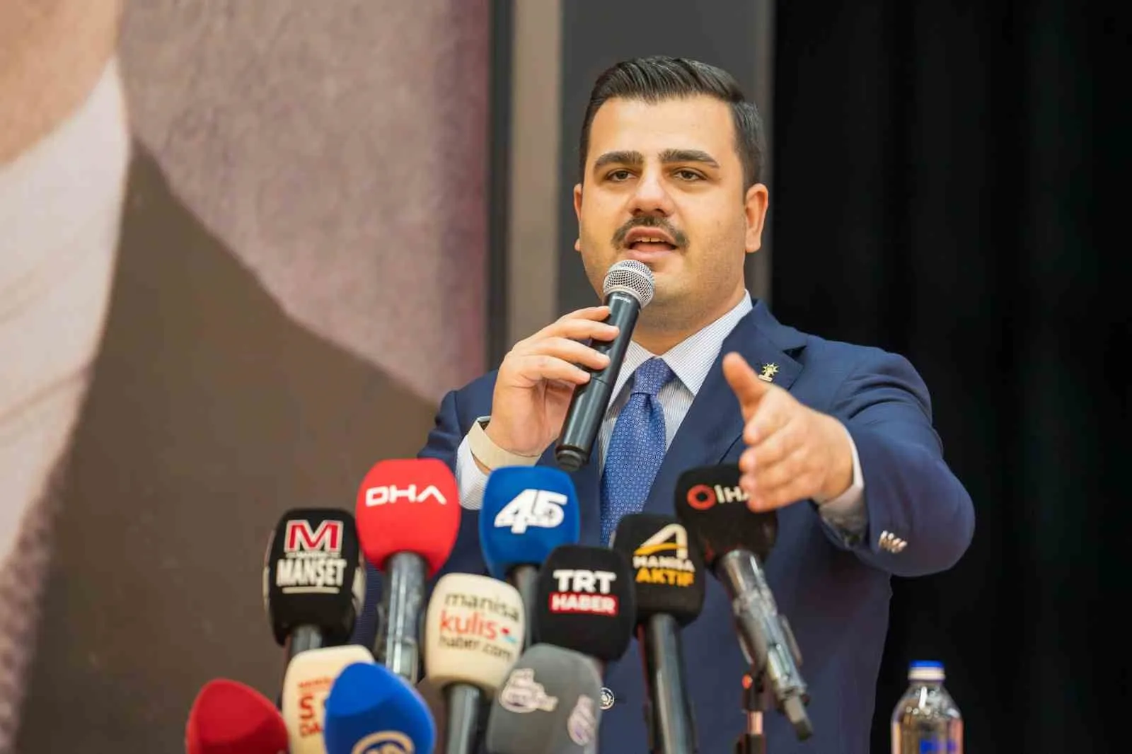 AK Partili İnan’dan Manisa’da zehir zemberek sözler: "Yeni yalanlar partisi"