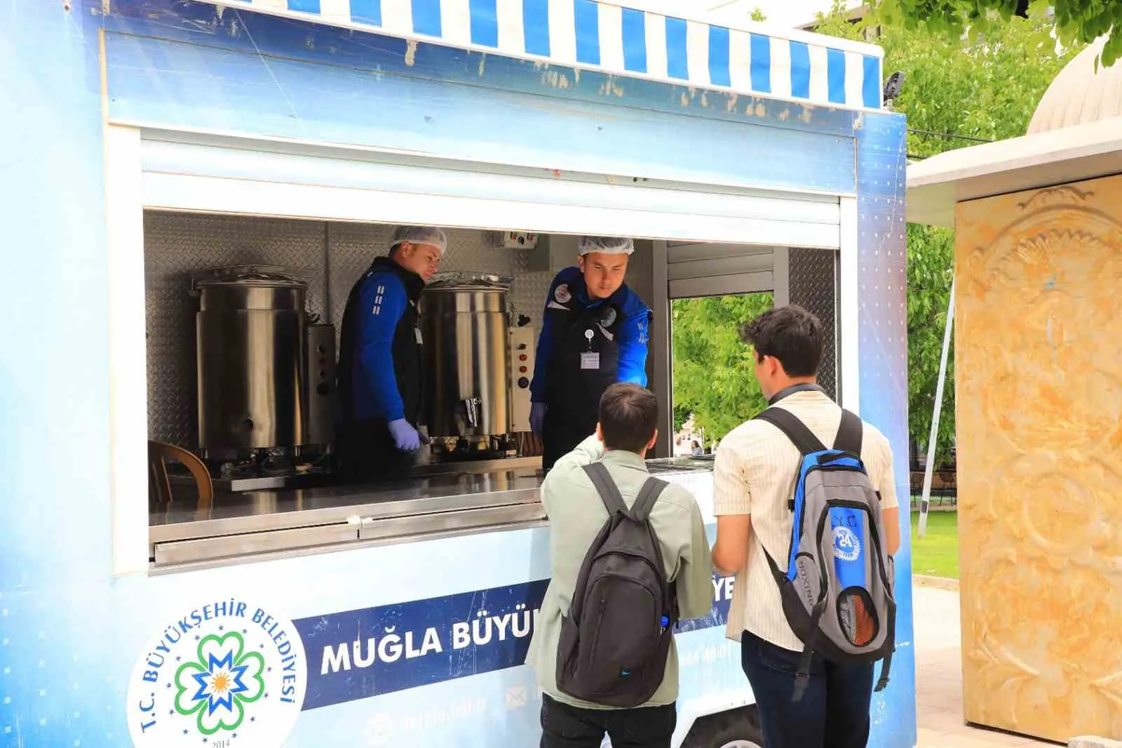 Muğla’da öğrencilerin sabah mesaisi sıcak bir kase çorbayla başlıyor