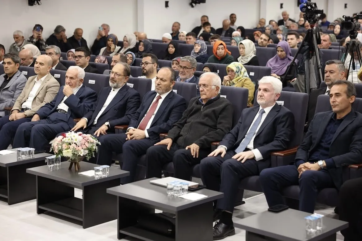 Savunma devlerinden dijital güvenlik hamlesi: Yabancı menşeli araçlara kampüs yasağı