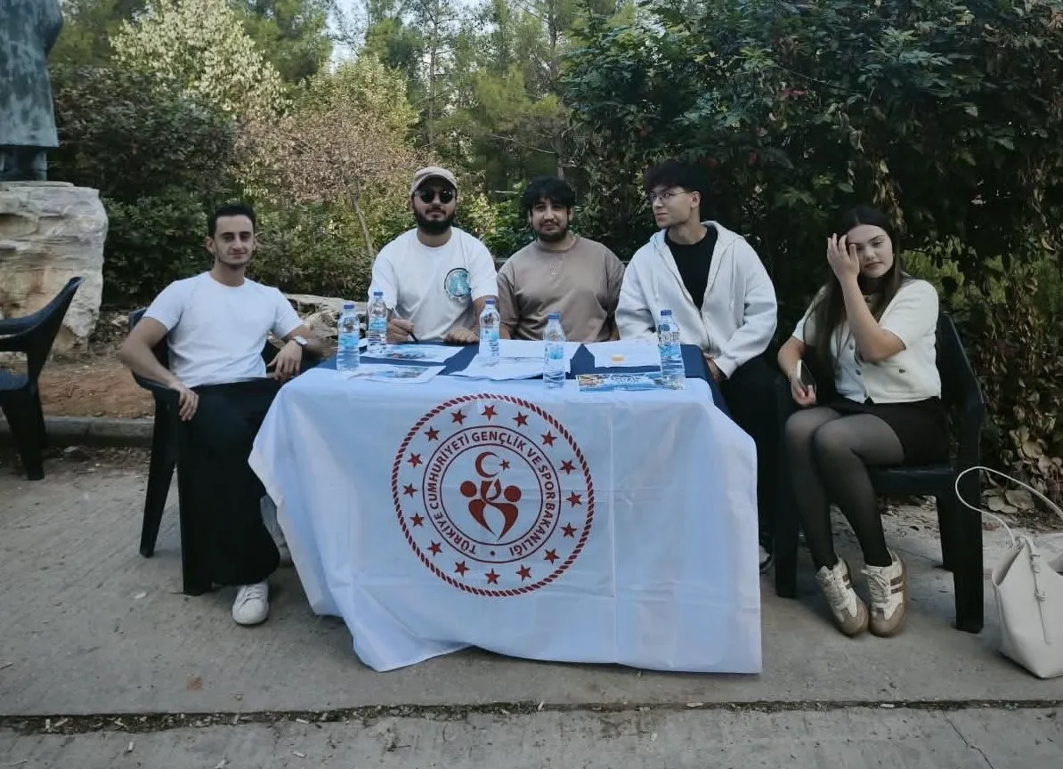 Üniversiteli gençler için yeni kapılar aralanıyor: Kampüste kariyer ve gelişim rüzgarı