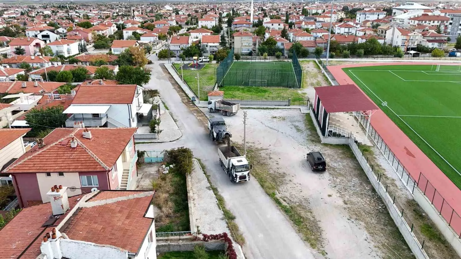 Bolvadin’de değişim rüzgarı: 17 bin metrekarelik asfalt atağı