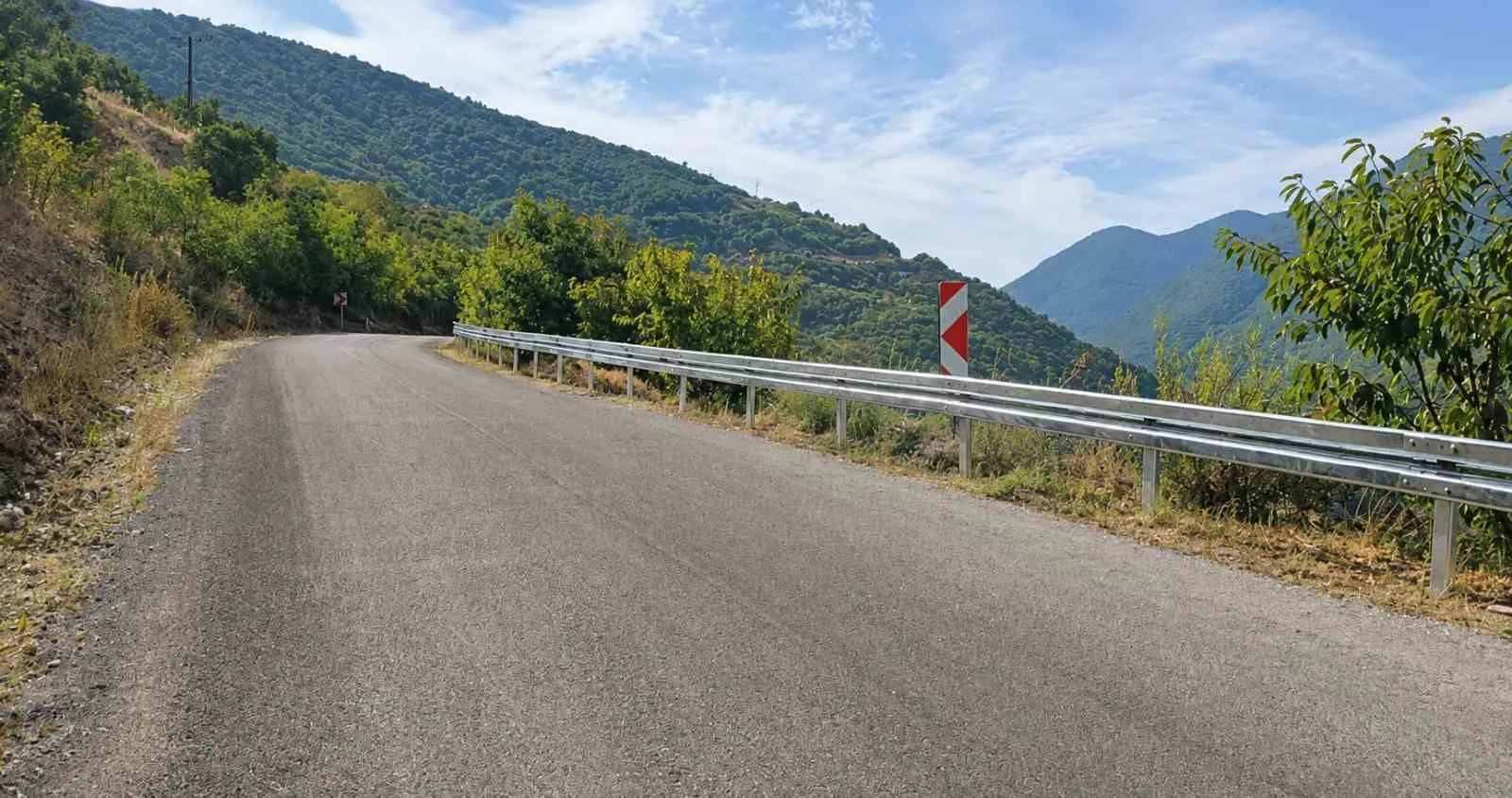 Manisa yollarında kaza riskini sıfırlayacak dev hamle: 33 bin metrelik güvenlik kalkanı