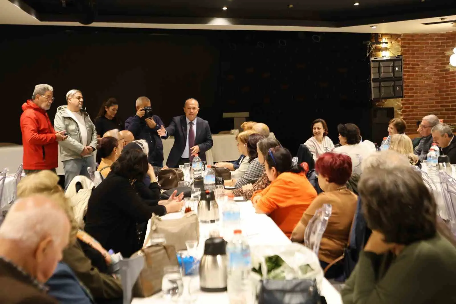 Girit’in kadim mirası Yunusemre’de hayat buluyor: Lezzet ve tarih aynı sahnede