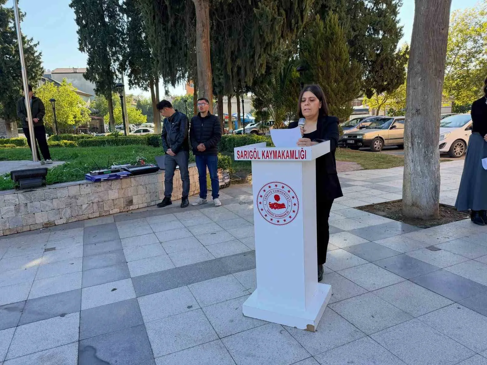 Sarıgöl'de demokrasi neferleri bir arada: Muhtarlar günü coşkuyla kutlandı