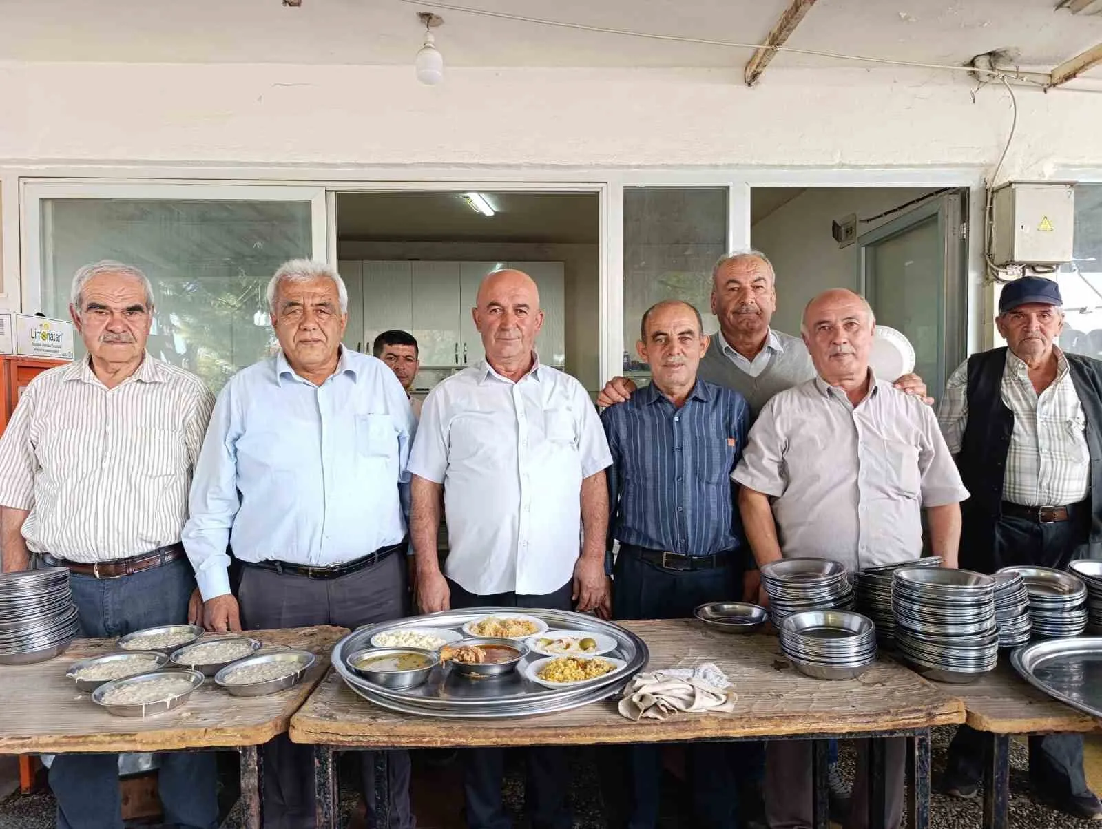 Yakaköy’de kadim gelenek yaşatıldı: Gurbetteki hemşehriler aynı sofrada buluştu