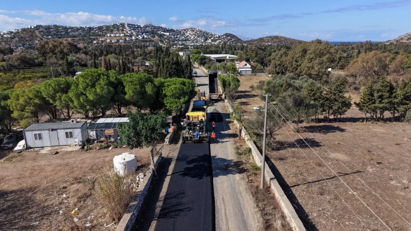 Bodrum yollarında modern dokunuş: Beş mahallede şantiye hareketliliği